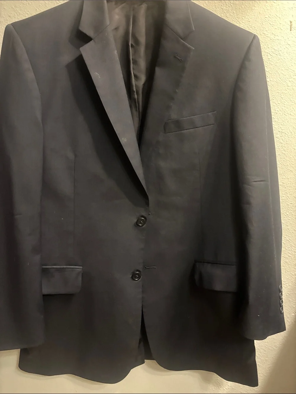 Jos. A. Bank Men's Dark Navy Two-Piece Suit
